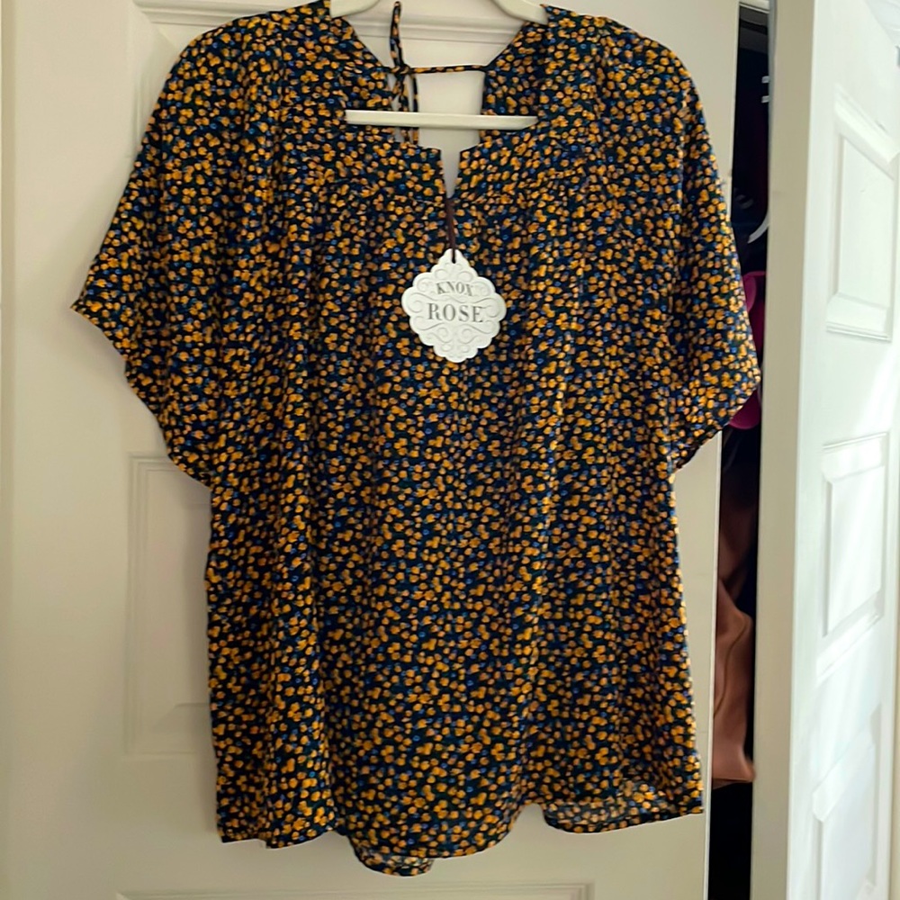 Knox Rose top